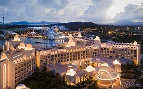 Hyatt Regency Hainan Ocean Paradise Resort